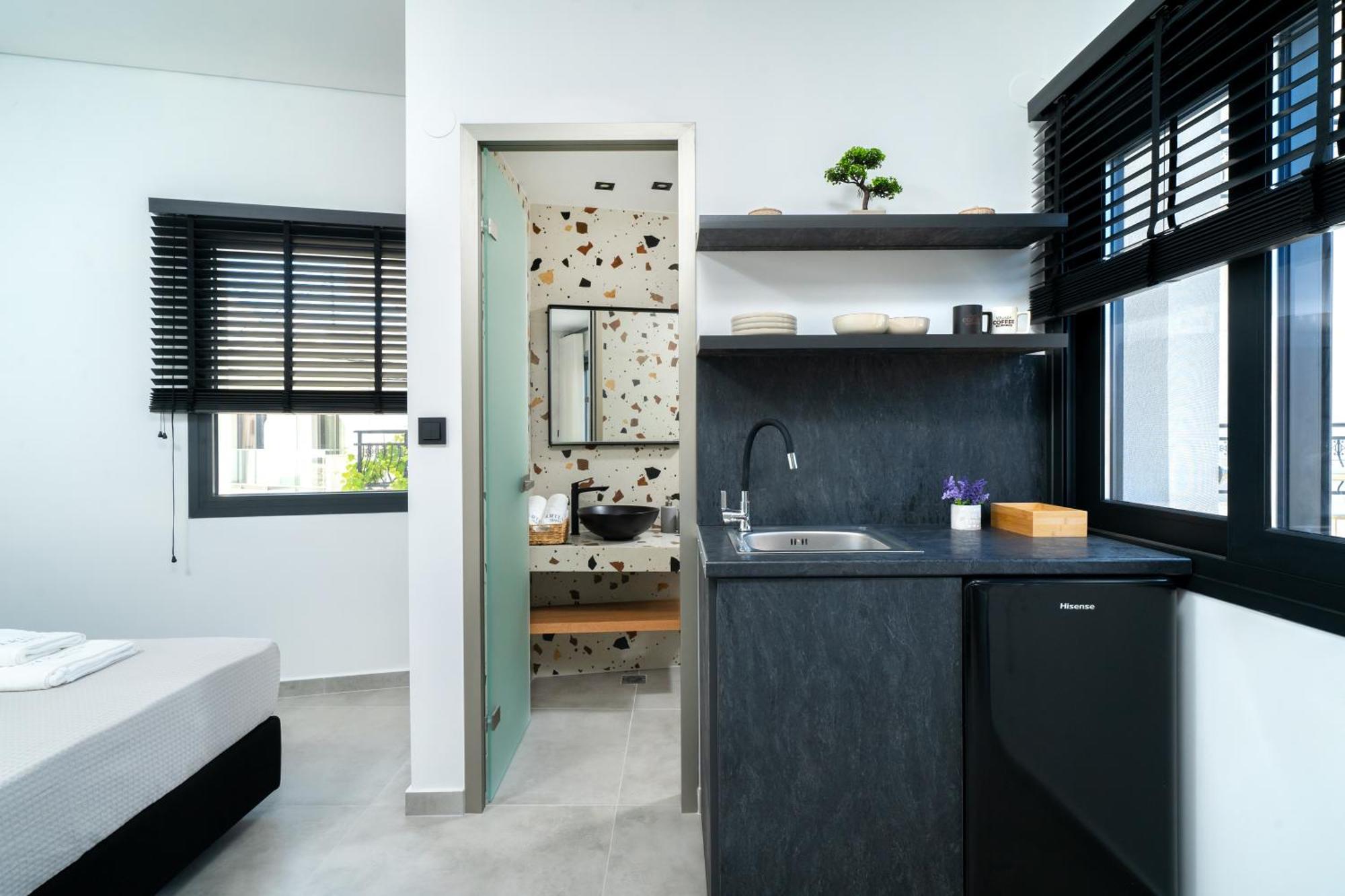 פוטוס Parilion Suites מראה חיצוני תמונה