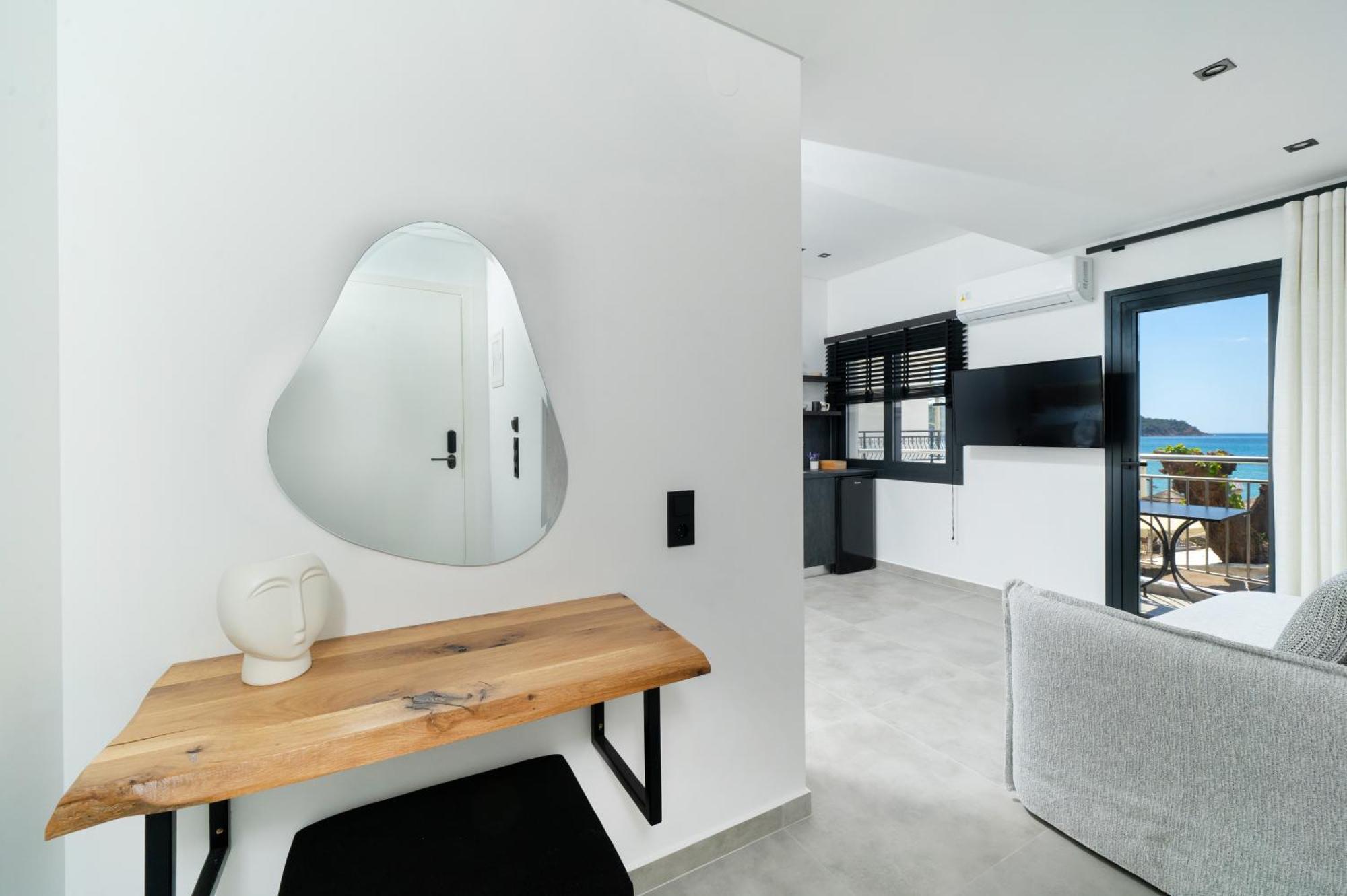פוטוס Parilion Suites מראה חיצוני תמונה
